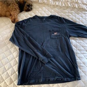 Vineyard Vines Long-sleeve T (dog not included)